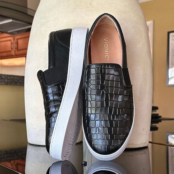 Vionic Demetra Black Croc Embossed Leather Slip On Sneaker Arch Support 9.5 - Picture 4 of 12